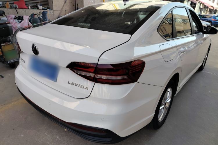 Used Volkswagen Lavida 2023 Revised 1.5L Automatic DeYi Edition Exterior 5