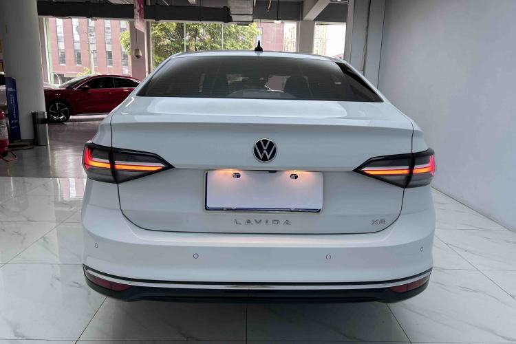 Used Volkswagen Lavida 2023 New Sharp 1.5L Automatic New Wish Edition Exterior 5