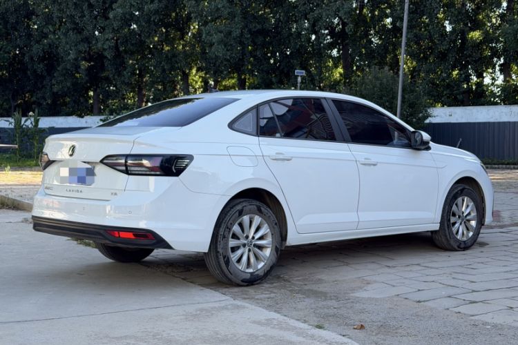 Used Volkswagen Lavida 2023 New Sharp 1.5L Automatic Excellent New Edition Exterior 5