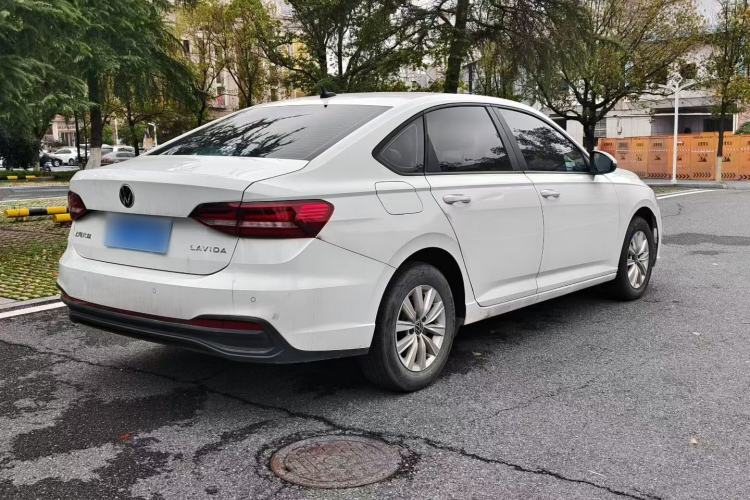 Used Volkswagen Lavida 2023 1.5L Automatic De Yi Edition Exterior 5