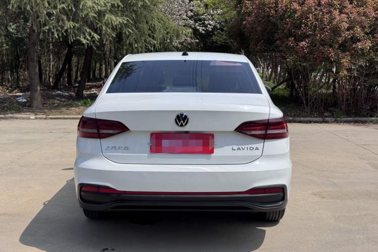 Used Volkswagen Lavida 2023 Revised 1.5L Automatic DeYi Edition Exterior 6