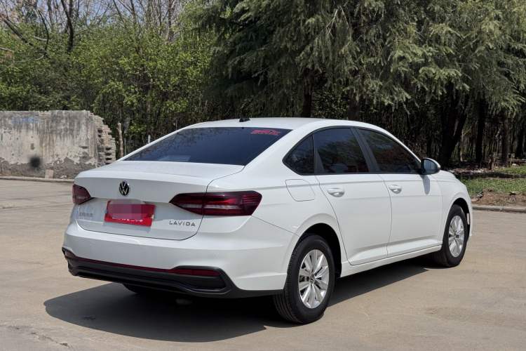Used Volkswagen Lavida 2023 Revised 1.5L Automatic DeYi Edition Exterior 7