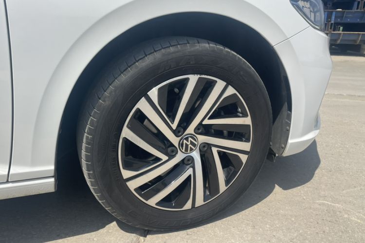 Used Volkswagen Lavida 2023 300TSI DSG Full-Comfort Edition Exterior 8