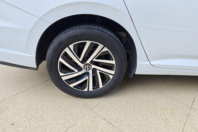 Used Volkswagen Lavida 2023 280TSI DSG Full-Comfort Edition Exterior 9