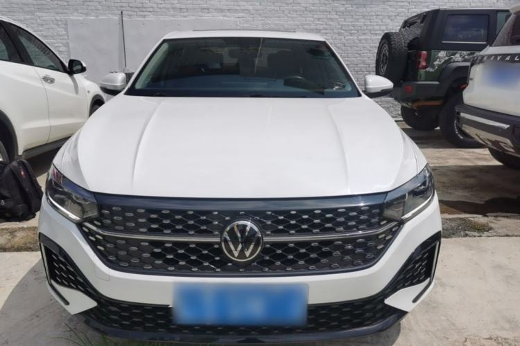 Used Volkswagen Lavida 2023 1.5L Automatic Starry Sky 5 Million Edition Front
