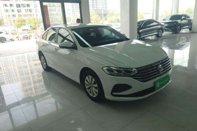 Used Volkswagen Lavida 2023 1.5L Automatic De Yi Edition Front Right 45 Deg