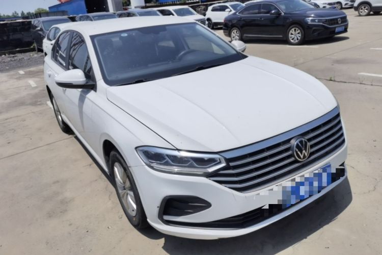 Used Volkswagen Lavida 2023 1.5L Automatic De Yi Edition Front Right 45 Deg