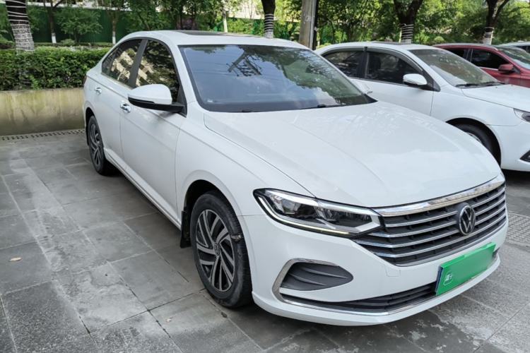 Used Volkswagen Lavida 2023 280TSI DSG Full-Comfort Edition Front Right 45 Deg