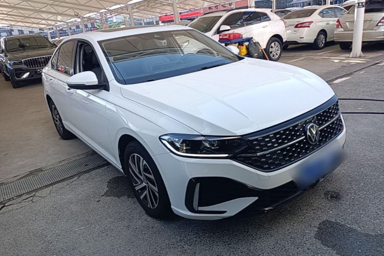 Used Volkswagen Lavida 2023 Revised Version 1.5L Automatic Starry Sky Edition – 5 Million Units Front Right 45 Deg