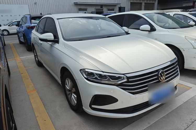Used Volkswagen Lavida 2023 Revised 1.5L Automatic DeYi Edition Front Right 45 Deg