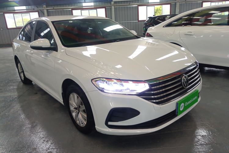 Used Volkswagen Lavida 2023 1.5L Automatic De Yi Edition Front Right 45 Deg
