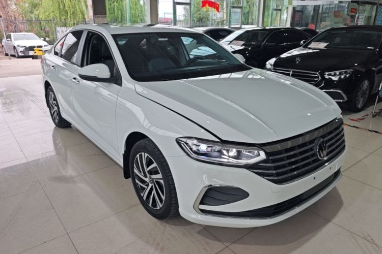 Used Volkswagen Lavida 2023 280TSI DSG Full-Comfort Edition Front Right 45 Deg