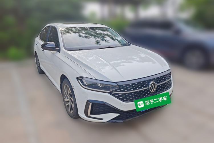 Used Volkswagen Lavida 2023 300TSI DSG Starry Full-Comfort Edition Front Right 45 Deg