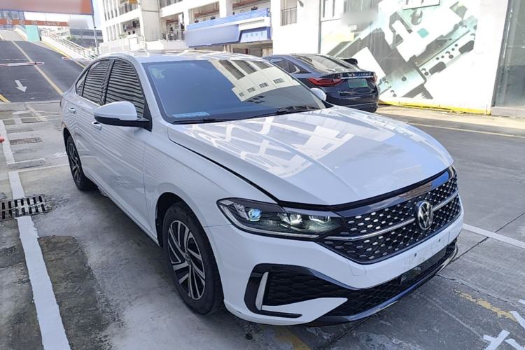 Used Volkswagen Lavida 2023 Revised Version 1.5L Automatic Starry Sky Edition – 5 Million Units Front Right 45 Deg