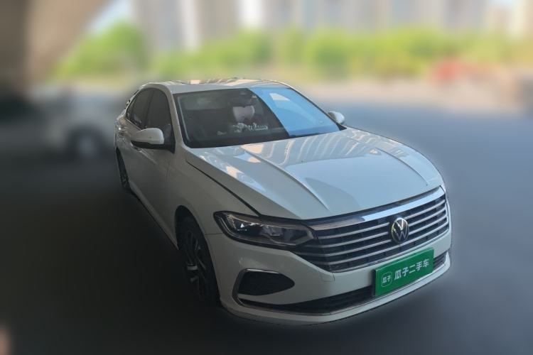 Used Volkswagen Lavida 2023 Revised Version 1.5L Automatic – Full-Option Edition Front Right 45 Deg