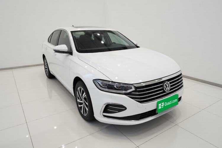 Used Volkswagen Lavida 2023 300TSI DSG Full-Comfort Edition Front Right 45 Deg