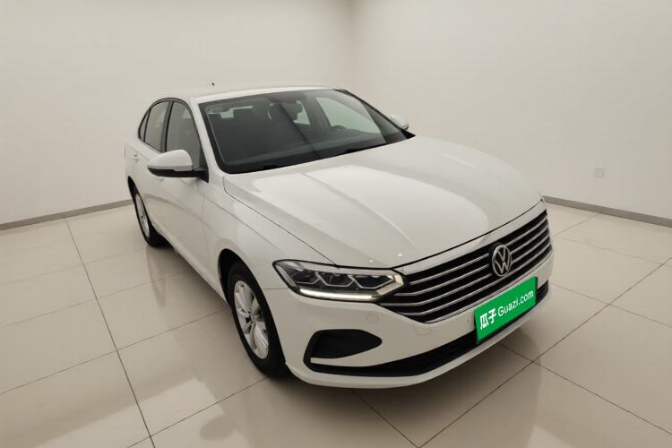 Used Volkswagen Lavida 2023 1.5L Automatic De Yi Edition Front Right 45 Deg