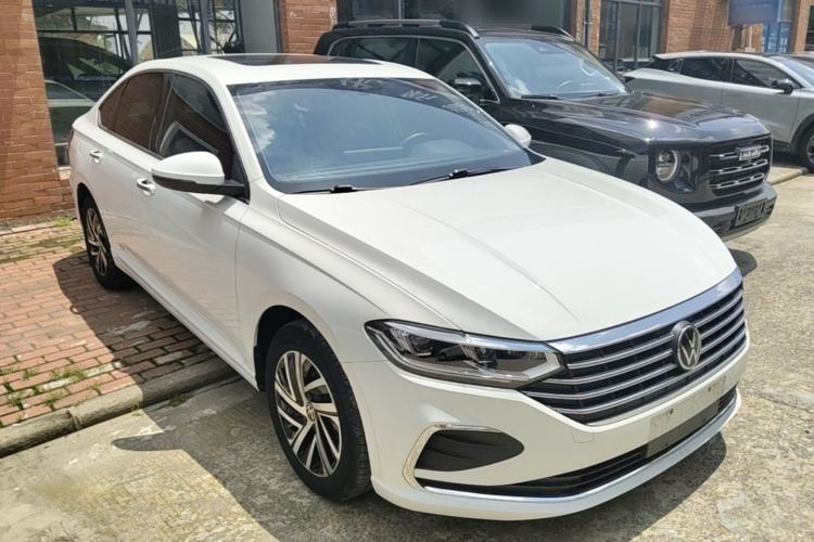 Used Volkswagen Lavida 2023 1.5L Automatic 5 Million Edition Front Right 45 Deg