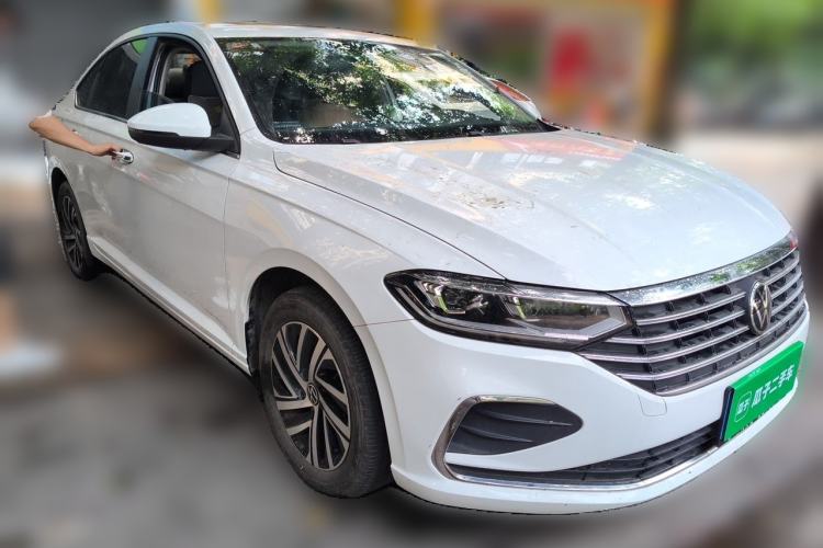 Used Volkswagen Lavida 2023 280TSI DSG Full-Comfort Edition Front Right 45 Deg