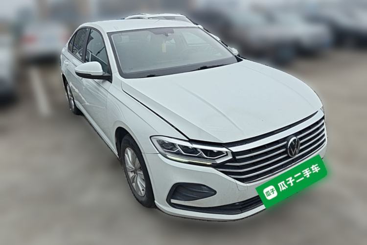 Used Volkswagen Lavida 2023 1.5L Automatic De Yi Edition Front Right 45 Deg