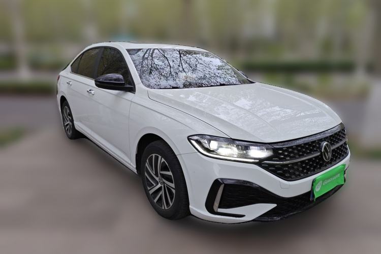 Used Volkswagen Lavida 2023 300TSI DSG Starry Full-Comfort Edition Front Right 45 Deg