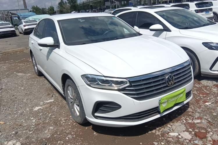 Used Volkswagen Lavida 2023 1.5L Automatic De Yi Edition Front Right 45 Deg