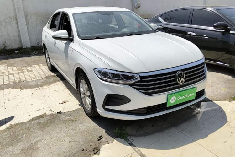 Used Volkswagen Lavida 2023 Revised 1.5L Automatic DeYi Edition Front Right 45 Deg