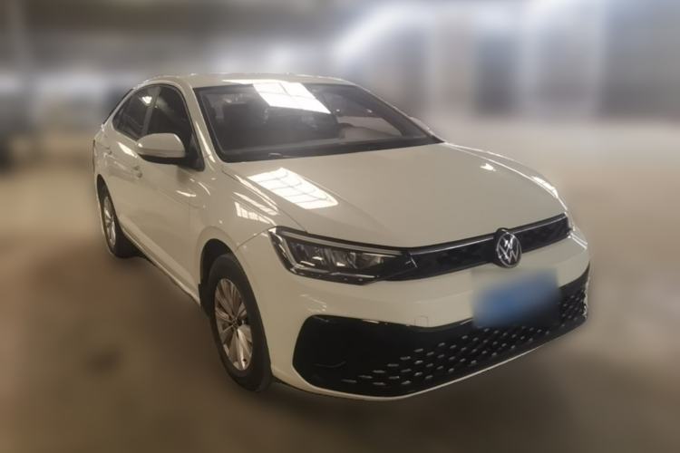 Used Volkswagen Lavida 2023 New Sharp 1.5L Automatic Excellent New Edition Front Right 45 Deg