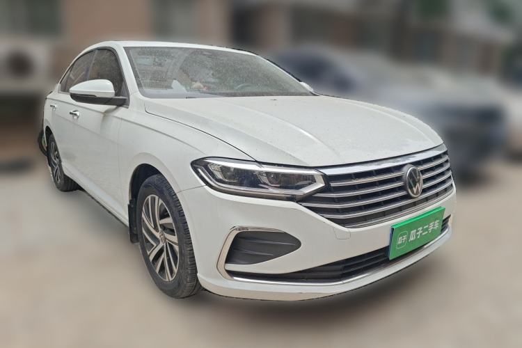 Used Volkswagen Lavida 2023 300TSI DSG Full-Comfort Edition Front Right 45 Deg