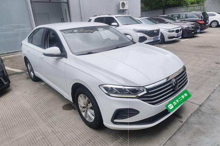 Used Volkswagen Lavida 2023 1.5L Automatic De Yi Edition Front Right 45 Deg