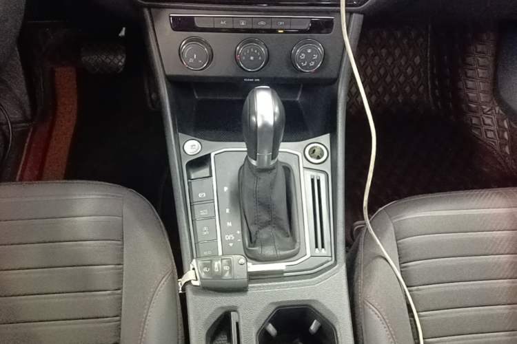 Used Volkswagen Lavida 2023 280TSI DSG Starry Sky Deluxe Edition Gear Lever