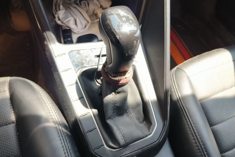 Used Volkswagen Lavida 2023 New Rui 1.5L Automatic New Yi Edition Gear Lever