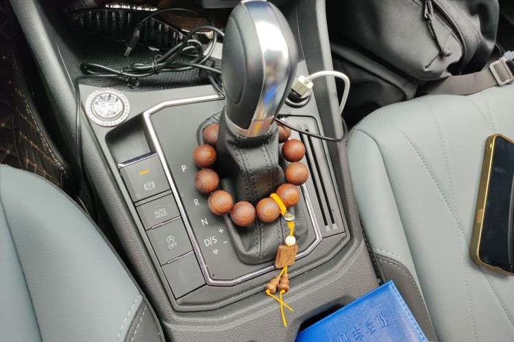 Used Volkswagen Lavida 2023 1.5L Automatic 5 Million Edition Gear Lever