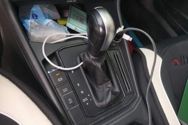 Used Volkswagen Lavida 2023 1.5L Automatic De Yi Edition Gear Lever