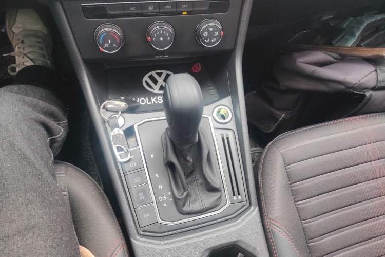 Used Volkswagen Lavida 2023 280TSI DSG Starry Sky Deluxe Edition Gear Lever