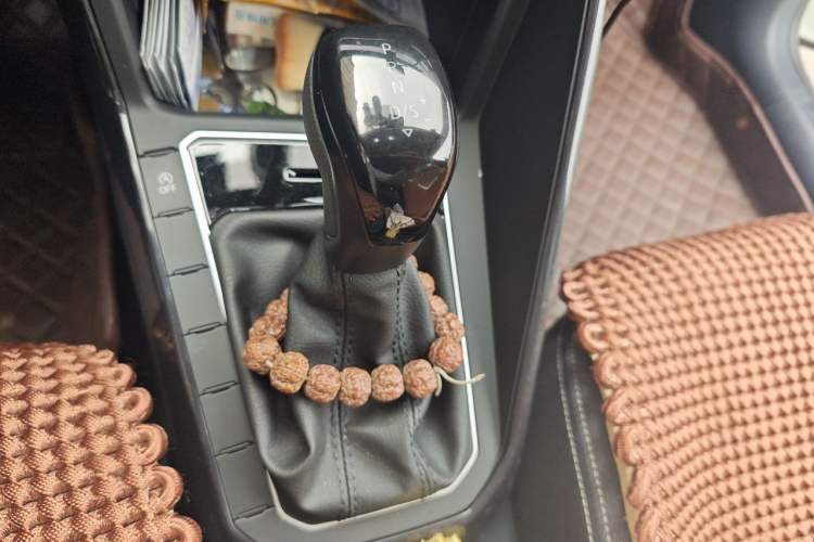 Used Volkswagen Lavida 2023 New Sharp 1.5L Automatic Excellent New Edition Gear Lever