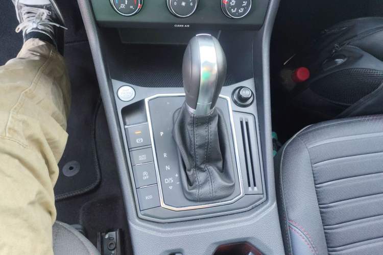 Used Volkswagen Lavida 2023 280TSI DSG Starry Sky Deluxe Edition Gear Lever