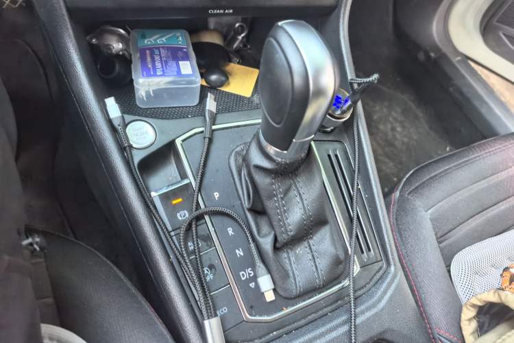 Used Volkswagen Lavida 2023 300TSI DSG Starry Full-Comfort Edition Gear Lever