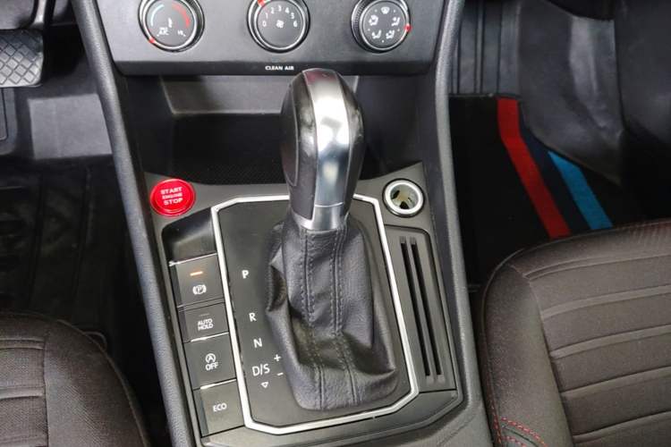 Used Volkswagen Lavida 2023 280TSI DSG Starry Sky Deluxe Edition Gear Lever
