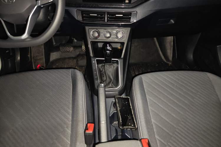 Used Volkswagen Lavida 2023 New Sharp 1.5L Automatic Excellent New Edition Gear Lever