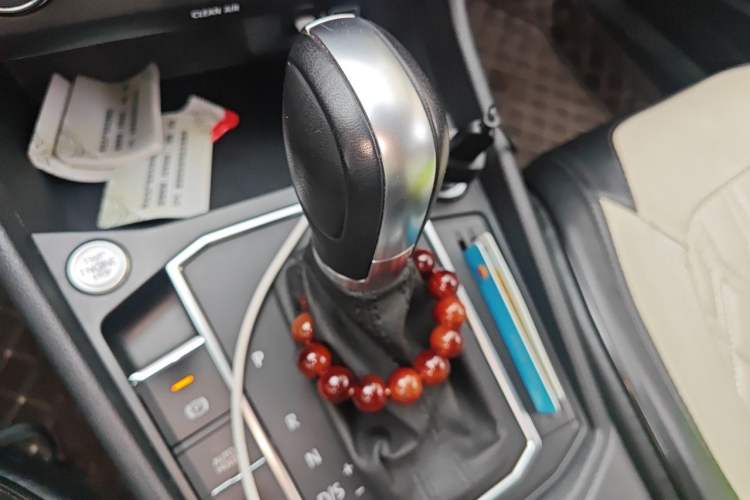 Used Volkswagen Lavida 2023 Revised Version 1.5L Automatic 5 Millionth Edition Gear Lever