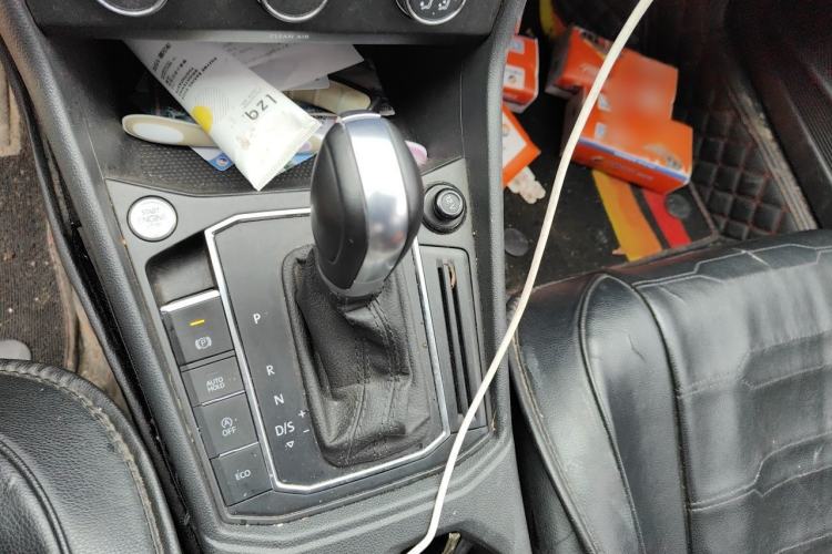 Used Volkswagen Lavida 2023 280TSI DSG Full-Comfort Edition Gear Lever