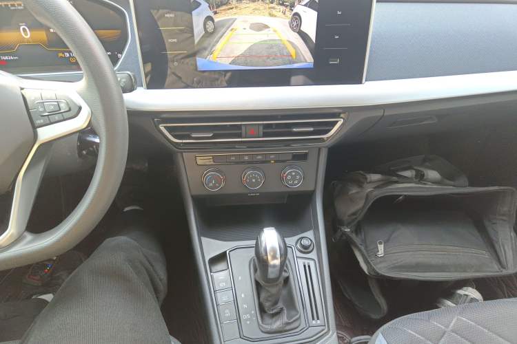 Used Volkswagen Lavida 2023 Revised 1.5L Automatic DeYi Edition Gear Lever