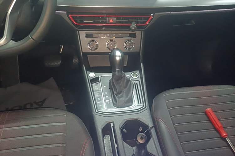 Used Volkswagen Lavida 2023 280TSI DSG Starry Sky Deluxe Edition Gear Lever