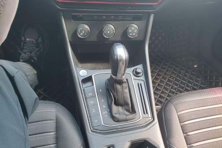 Used Volkswagen Lavida 2023 280TSI DSG Starry Sky Deluxe Edition Gear Lever
