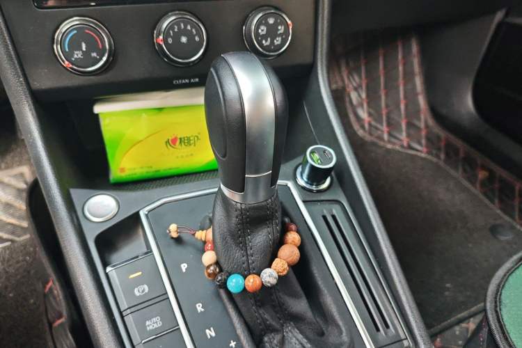 Used Volkswagen Lavida 2023 280TSI DSG Starry Sky Deluxe Edition Gear Lever
