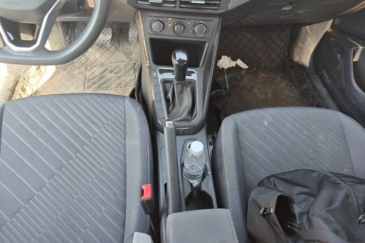 Used Volkswagen Lavida 2023 New Rui 1.5L Automatic New Yi Edition Gear Lever