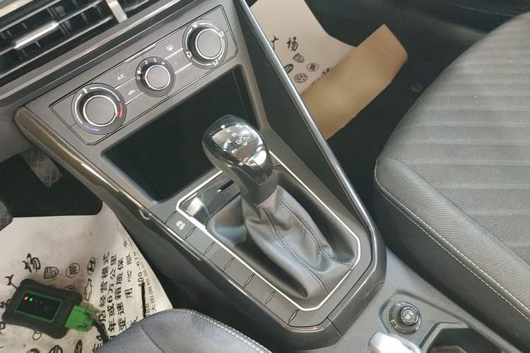 Used Volkswagen Lavida 2023 New Rui 1.5L Automatic New Yi Edition Gear Lever