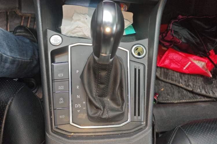 Used Volkswagen Lavida 2023 280TSI DSG Starry Sky Deluxe Edition Gear Lever