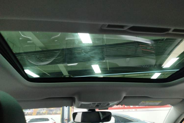 Used Volkswagen Lavida 2023 280TSI DSG Starry Sky Elegance Edition Headliner
